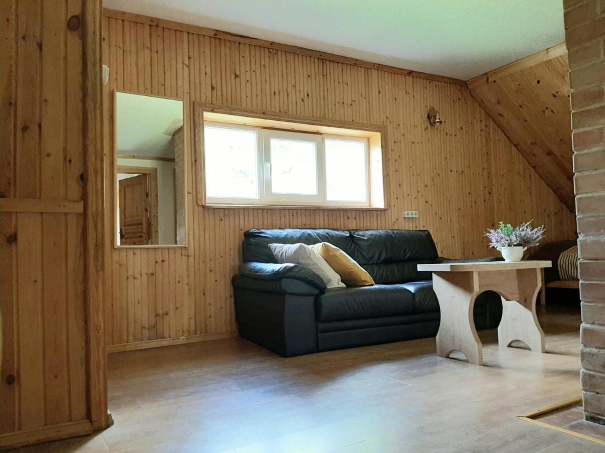 Holiday Home Atmatas Сабиле Экстерьер фото